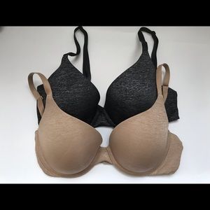 Victoria’s Secret (2) space dye bras